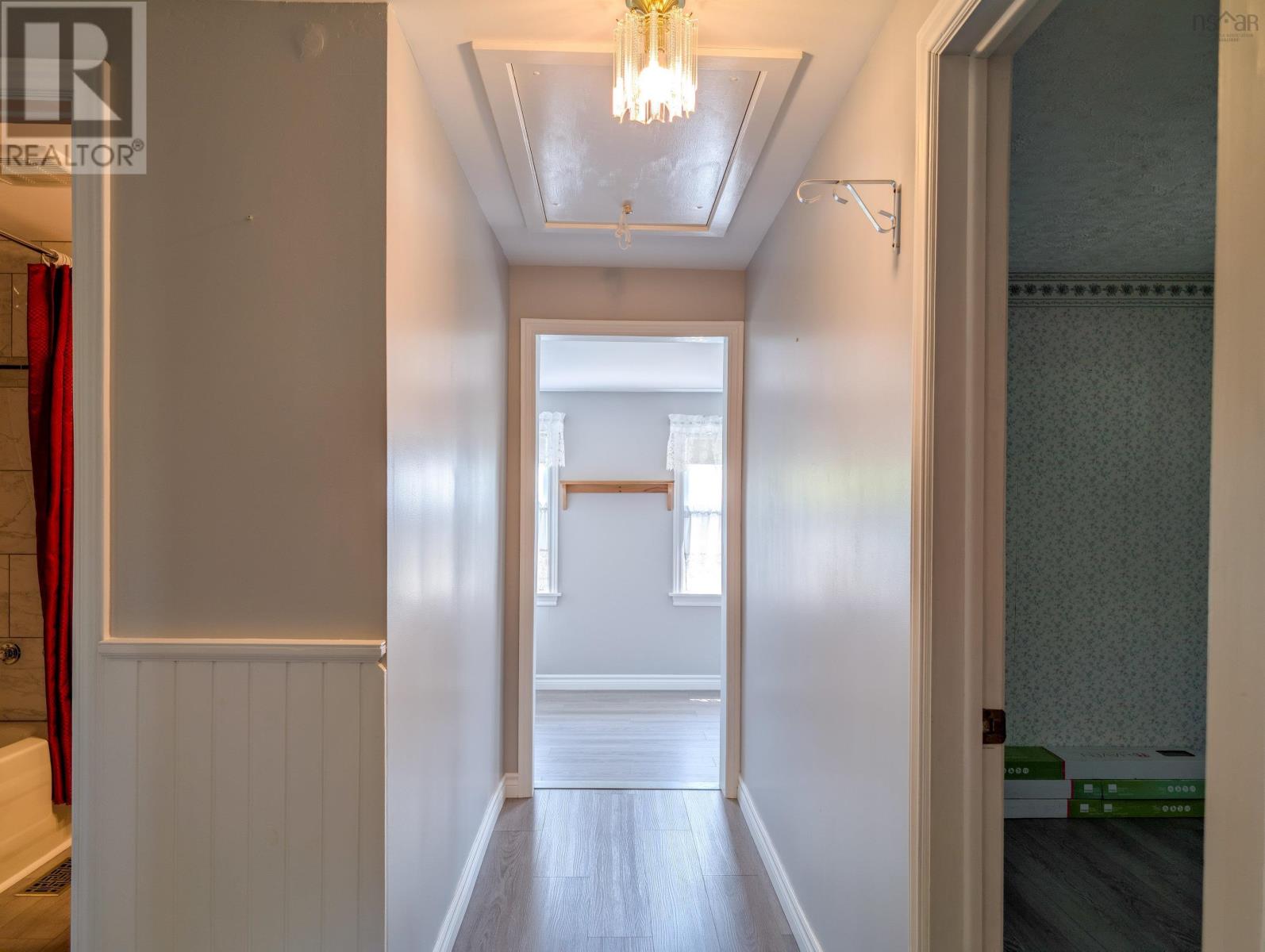 1878 Granville Road - 31