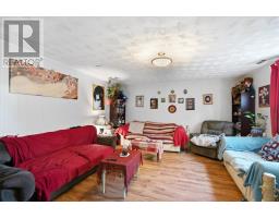 21 Harris Road thumbnail 20