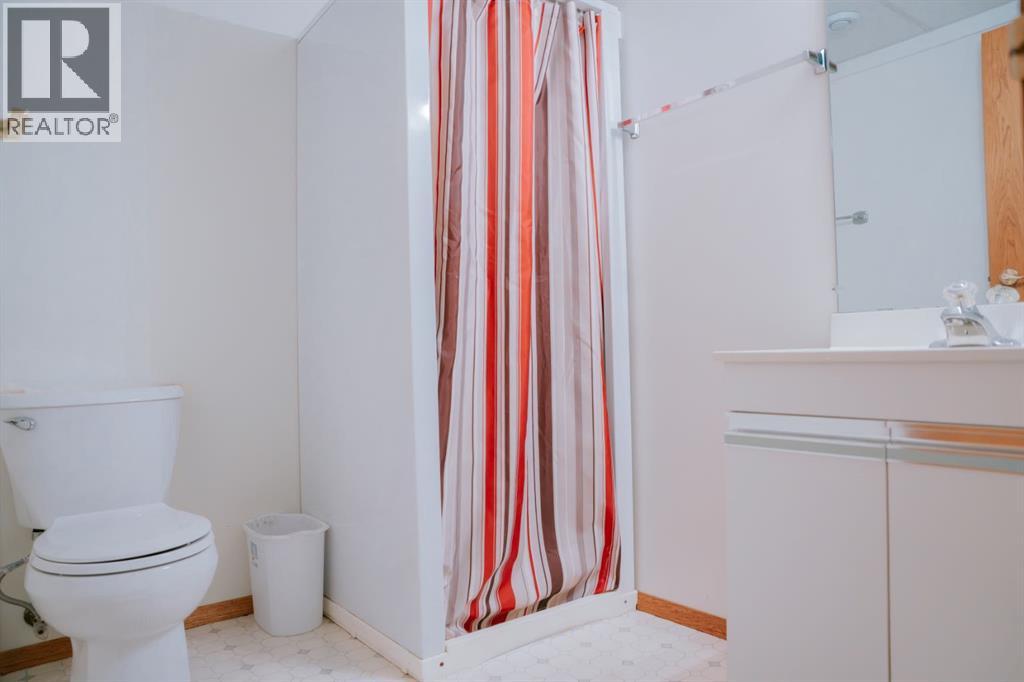 517 22 Street - Image 30