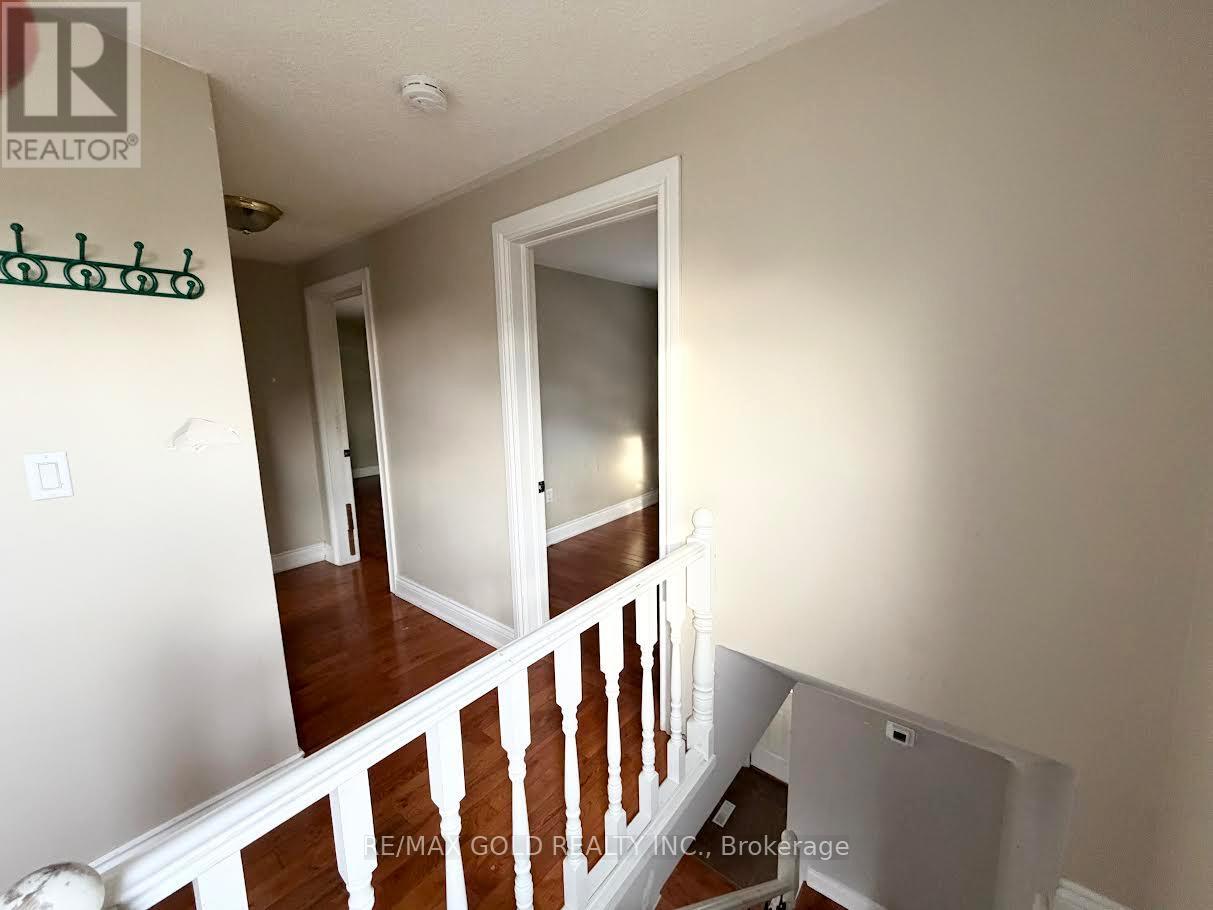 52 ELDOMAR AVENUE - 6