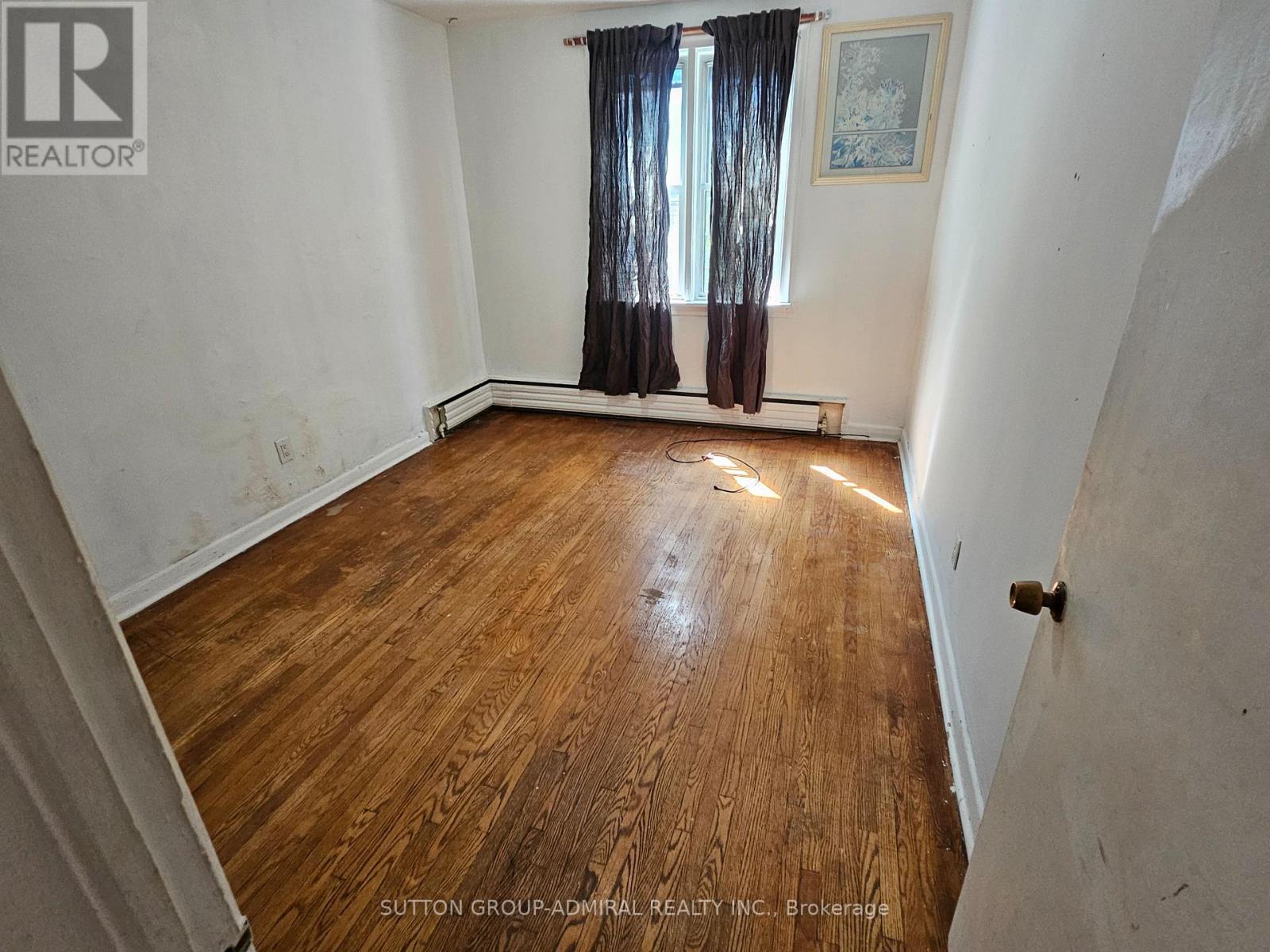 Photo of 7 Elway Court