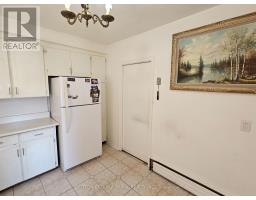7 Elway Court, Toronto, ON M6B2N7 Photo 14