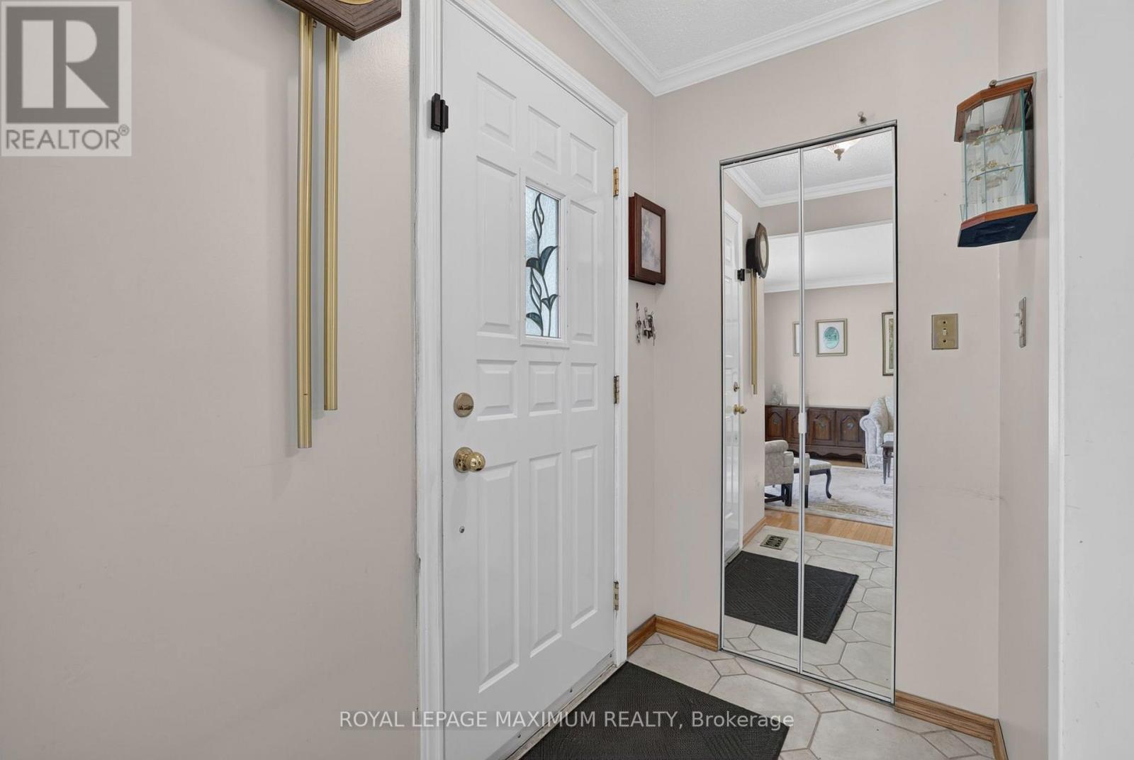 42 PERGOLA ROAD - 3