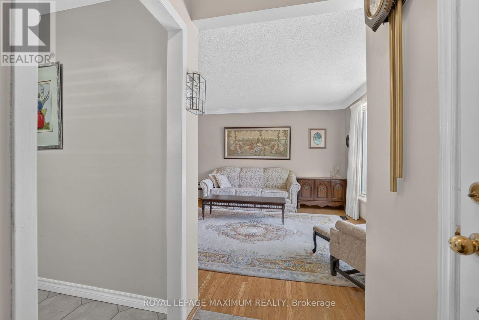 42 PERGOLA ROAD - 5
