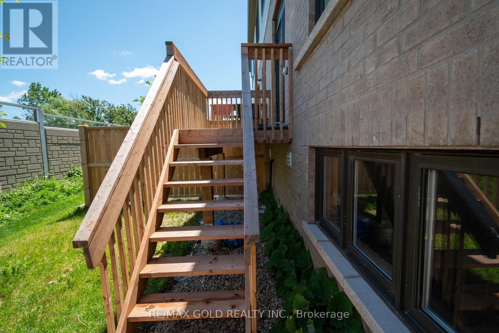 #1 166 DEERPATH DRIVE - 42