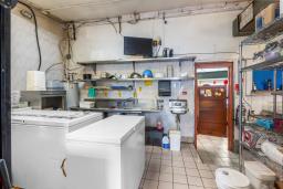 888 Notre Dame Ave, Winnipeg, MB R3E0M7 Photo 8