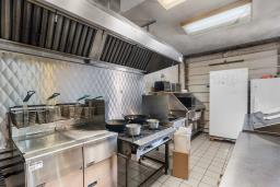 888 Notre Dame Ave, Winnipeg, MB R3E0M7 Photo 10