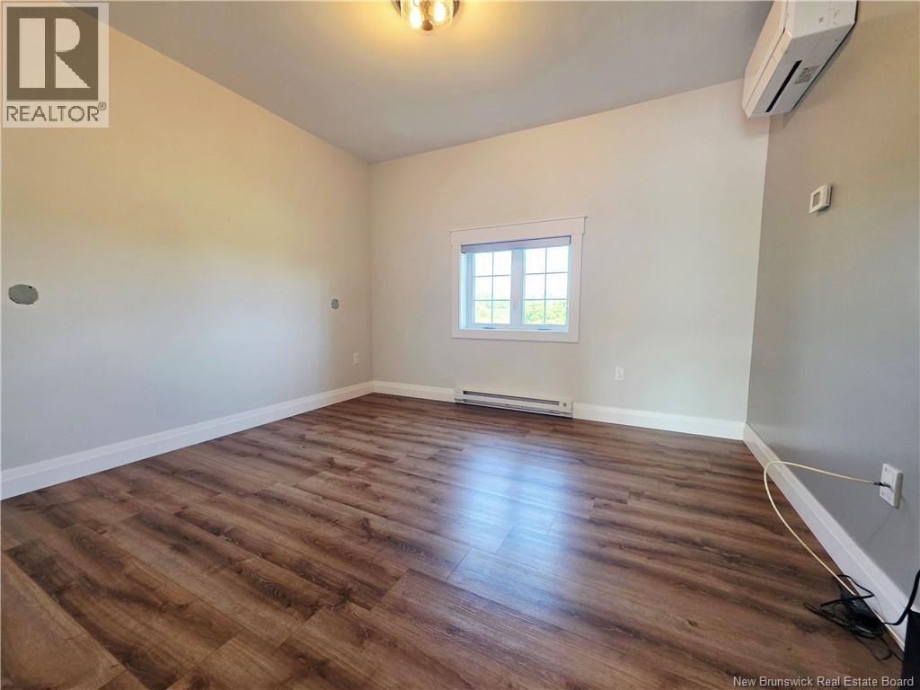 #201 24 Riverview Drive - 28