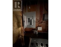 9 Fords Road thumbnail 15