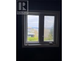 9 Fords Road thumbnail 13