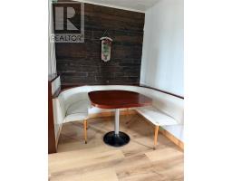 9 Fords Road thumbnail 8