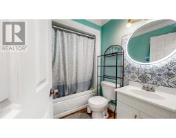 44 Battens Road thumbnail 23