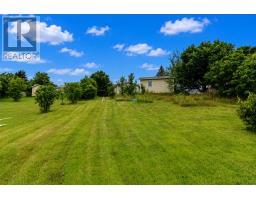 44 Battens Road thumbnail 9