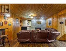 25A Deer Park Road thumbnail 26