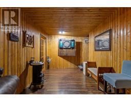 25A Deer Park Road thumbnail 30