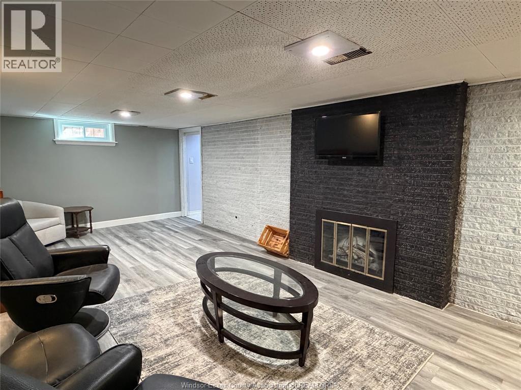 858 LAPORTE - 15