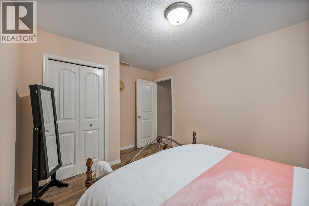 112 Hillview Drive - Image 33