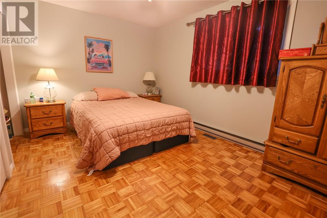 595 Brophy Street - 24