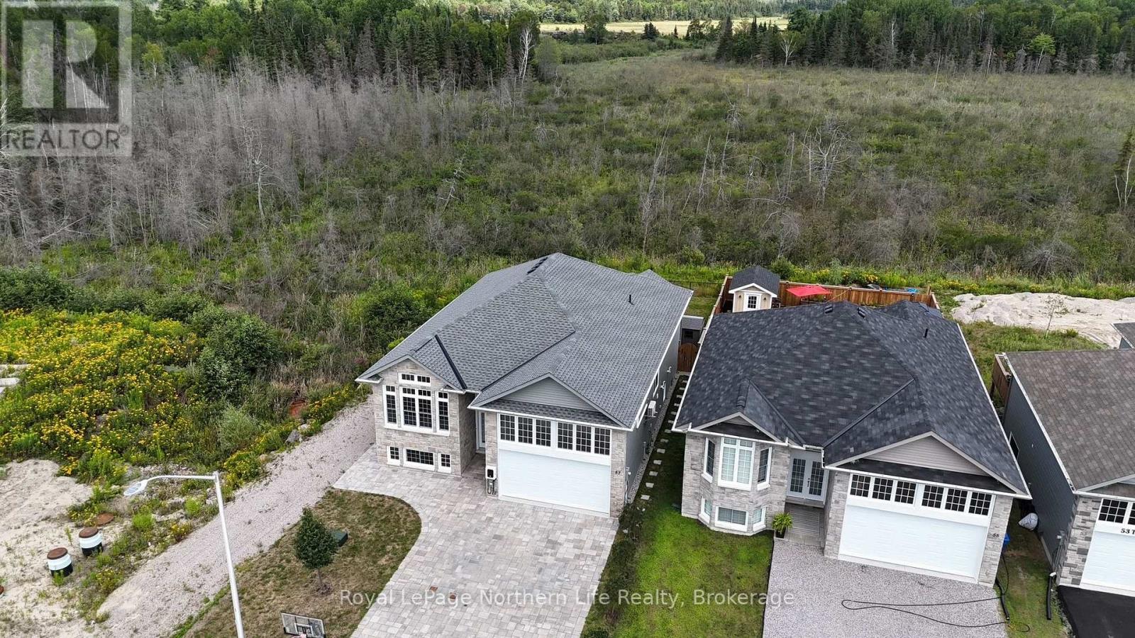 57 TRILIUM DRIVE - Image 32