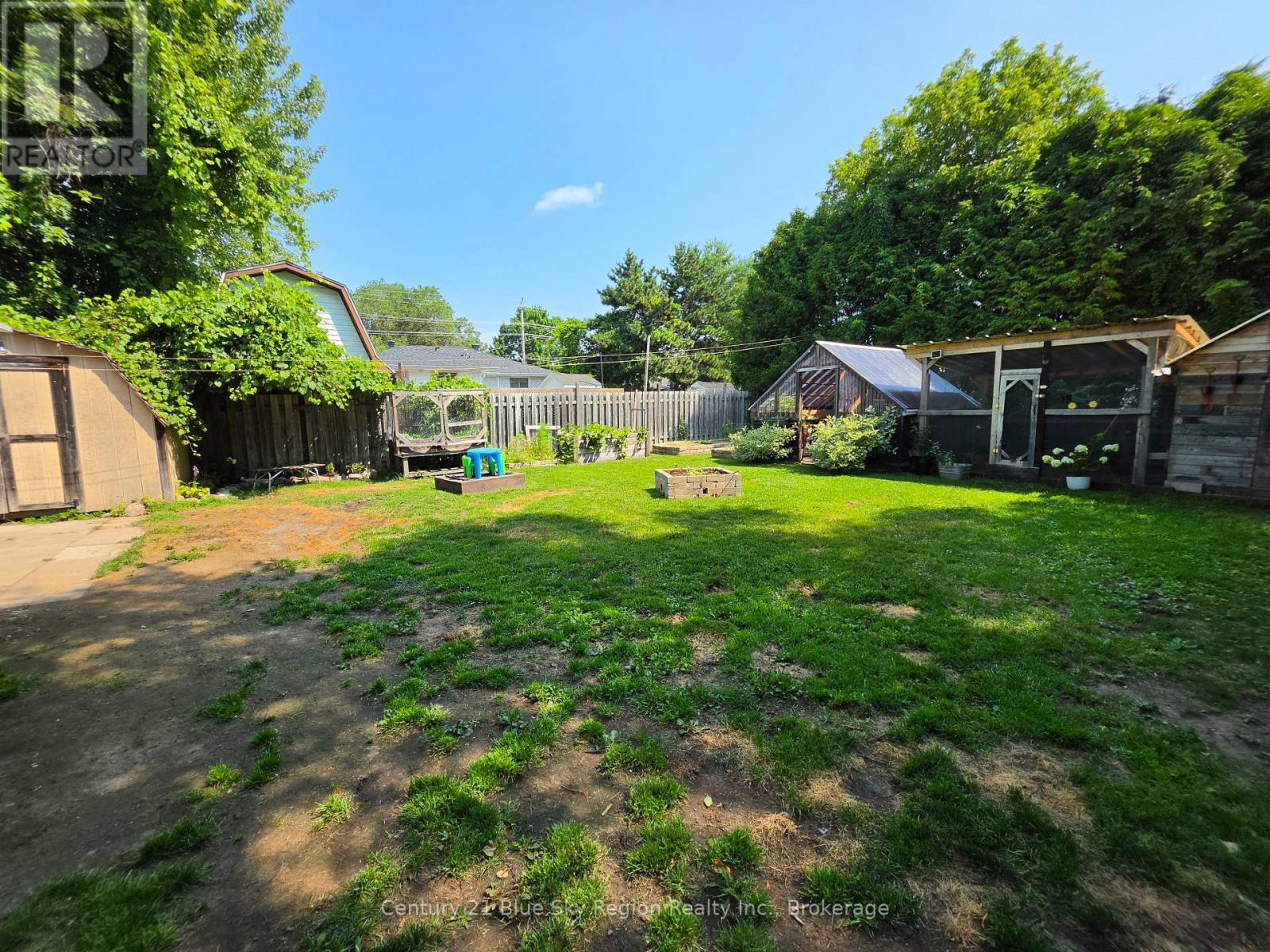 324 KING STREET - Image 30
