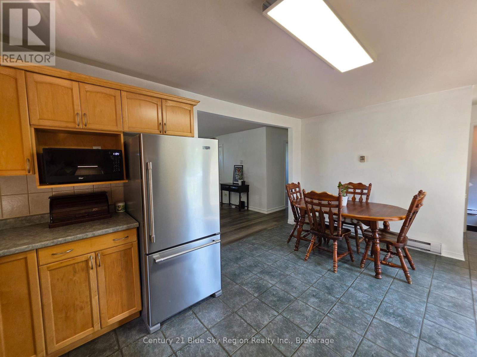 324 KING STREET - 5