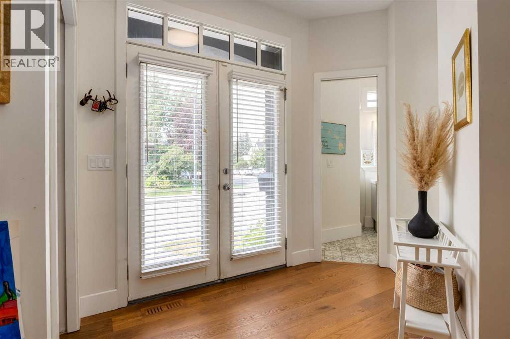 2239 Bowness Road NW - 12