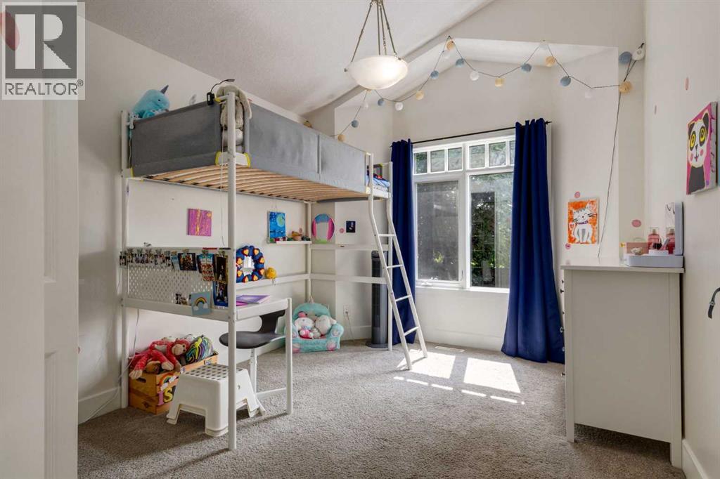 2239 Bowness Road NW - 32