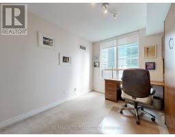 1806 - 30 Grand Trunk Crescent, Toronto, ON M5J3A4 Photo 12