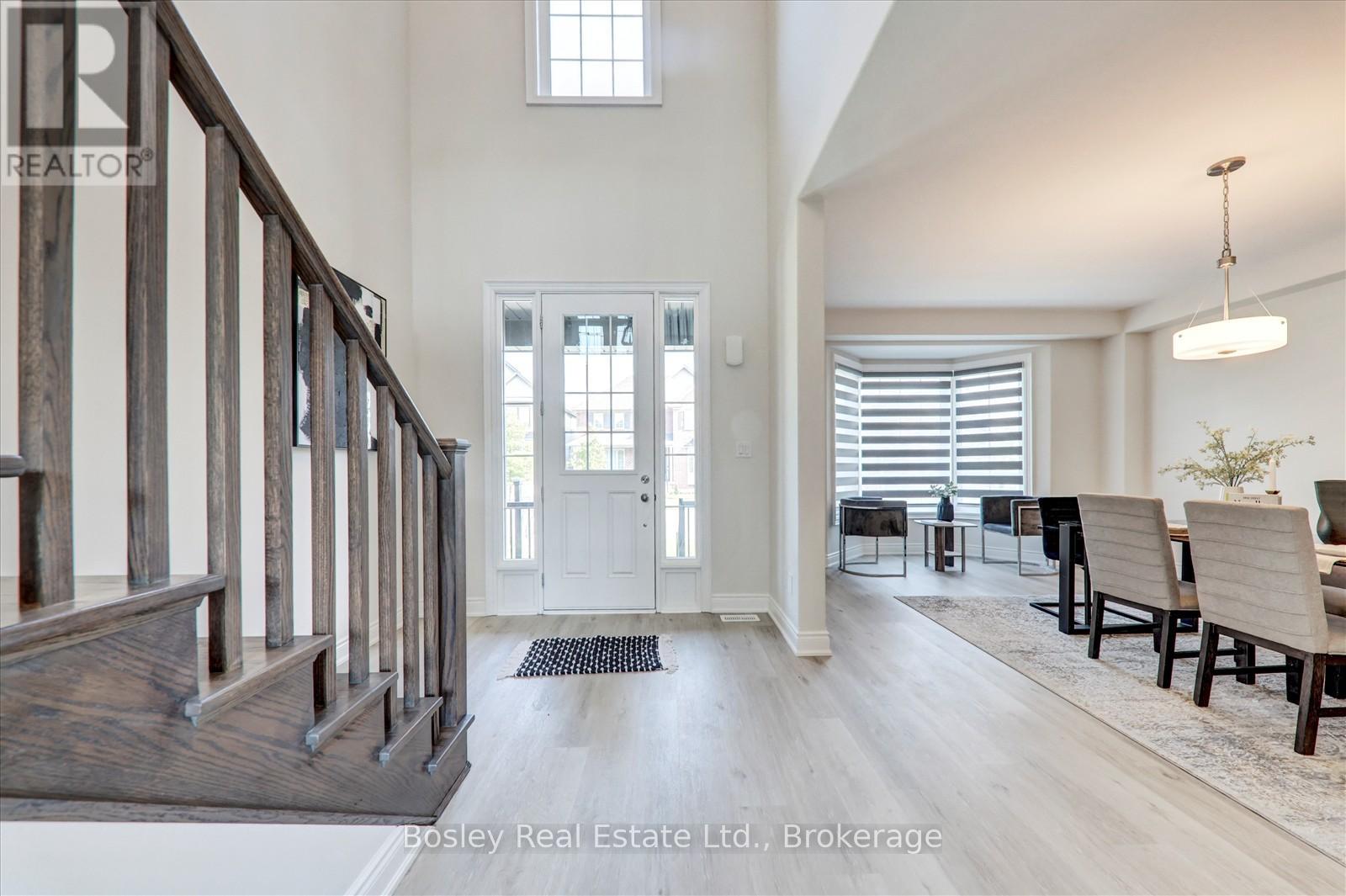 220 STRACHAN STREET - 6