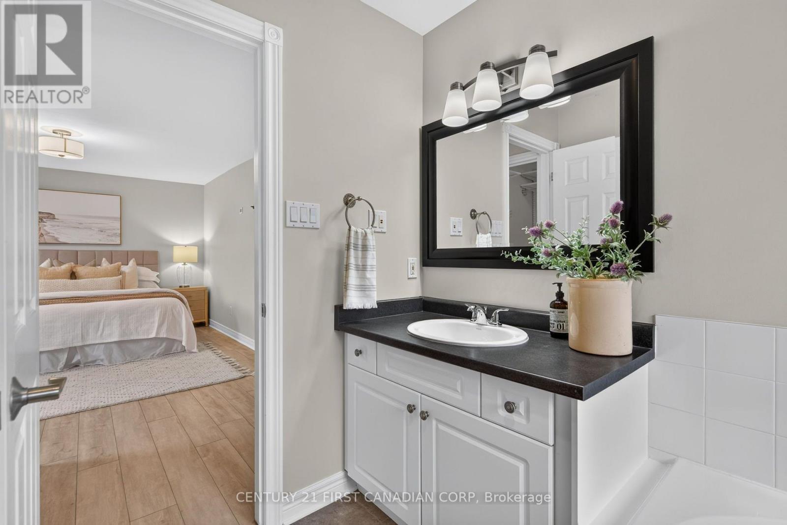 1027 MANCHESTER ROAD - Image 22