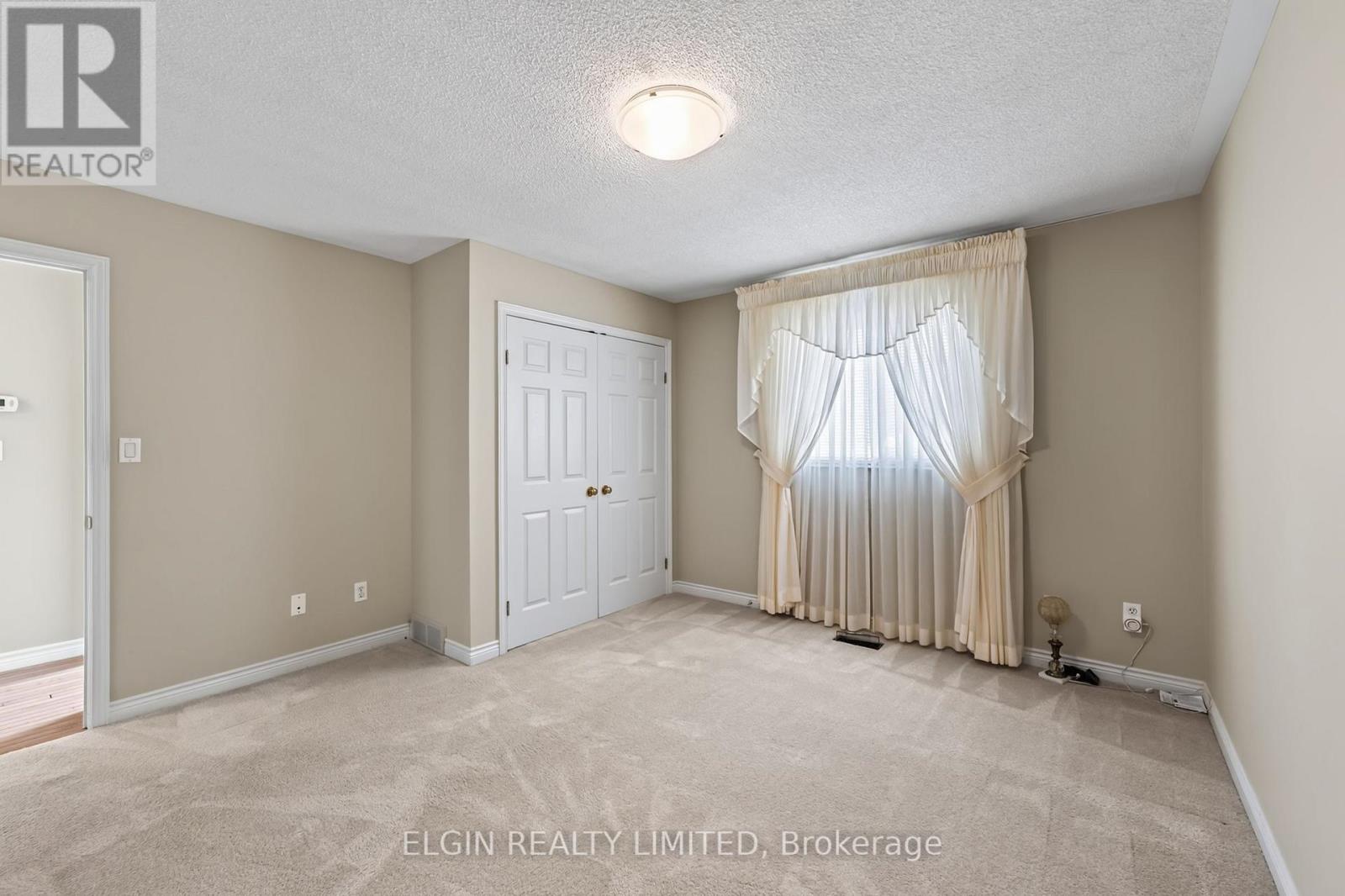 108 MANOR ROAD - 13