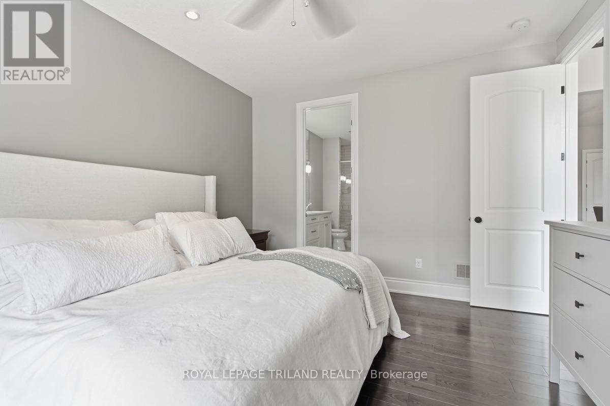 #28 2215 CALLINGHAM DRIVE - Image 16