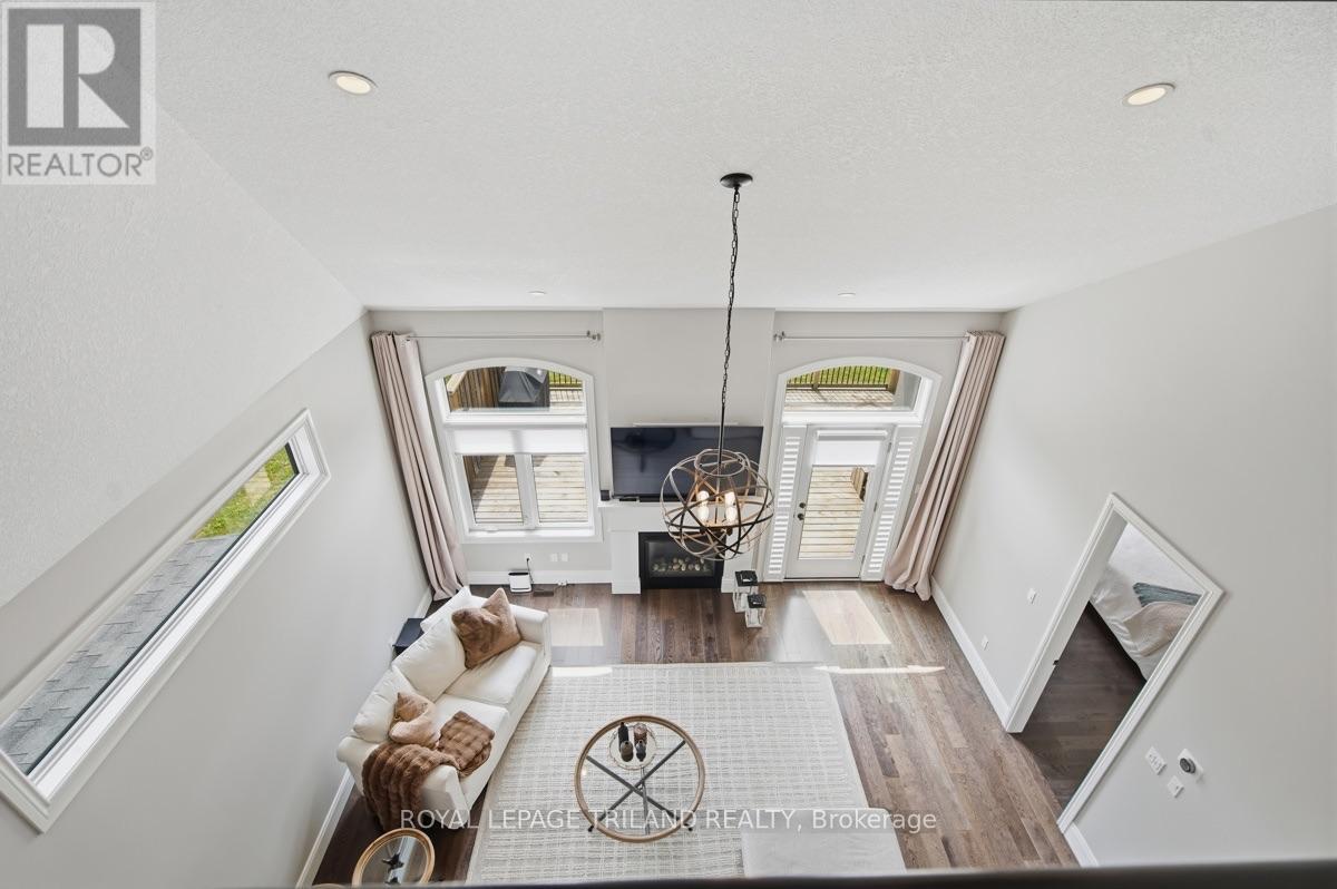 #28 2215 CALLINGHAM DRIVE - Image 22