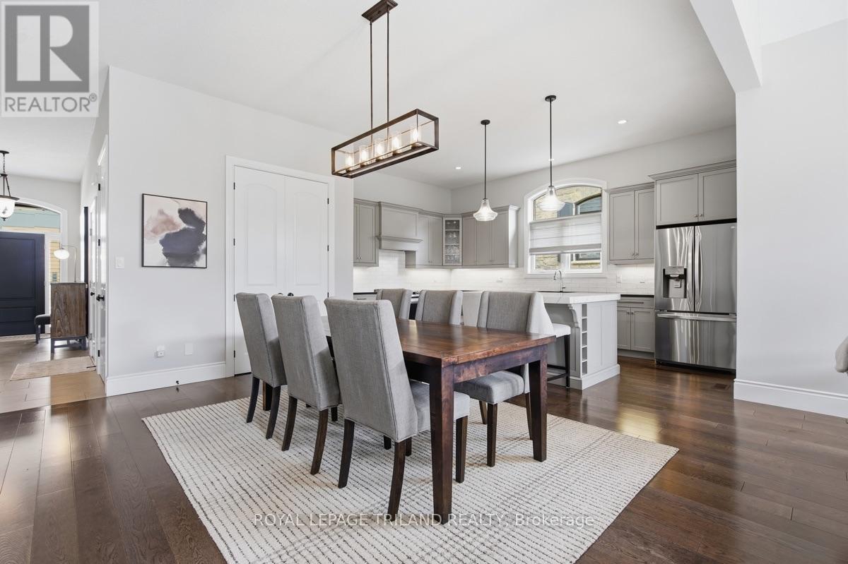 #28 2215 CALLINGHAM DRIVE - Image 7