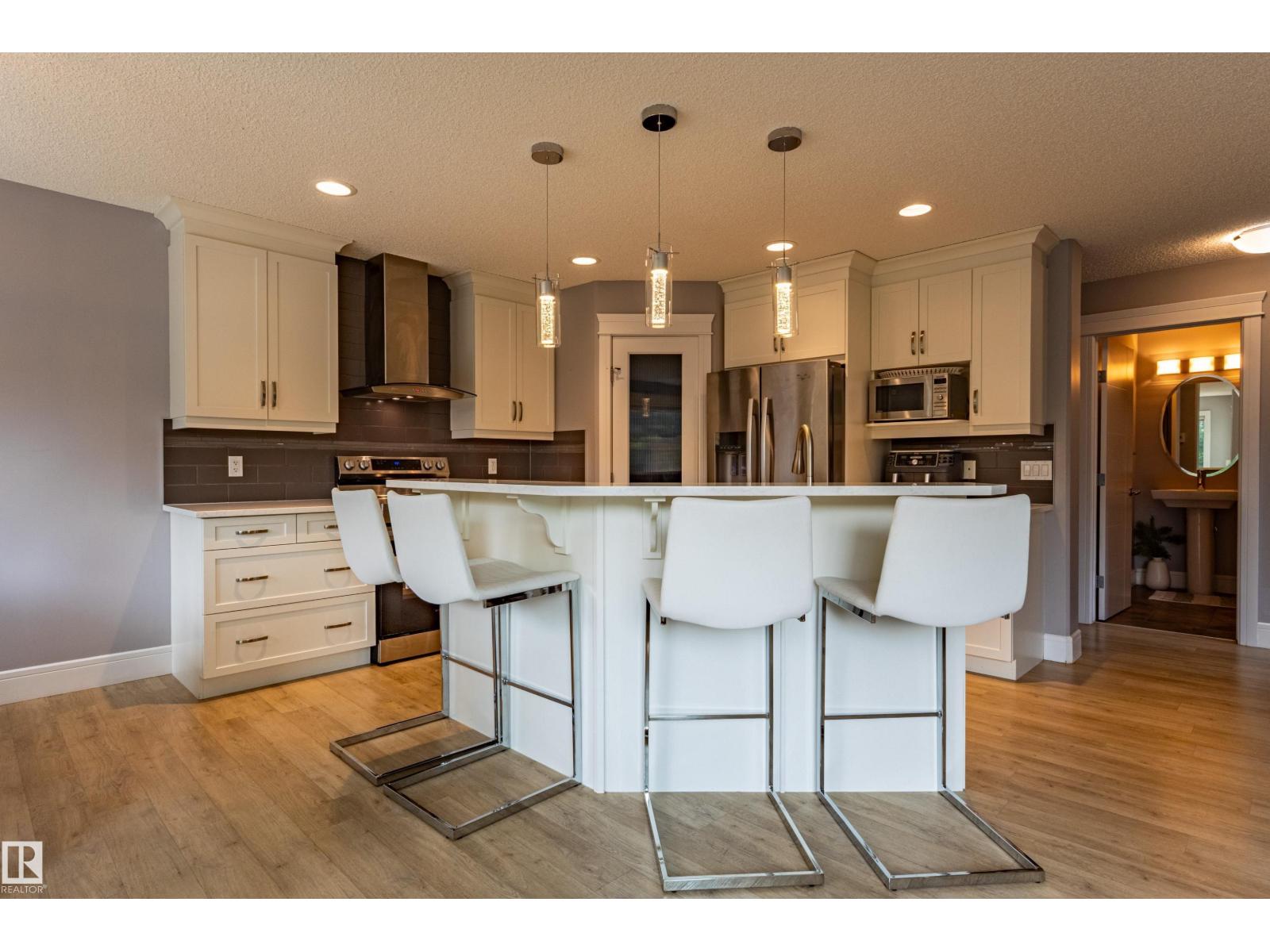 522 174A ST SW - Image 3