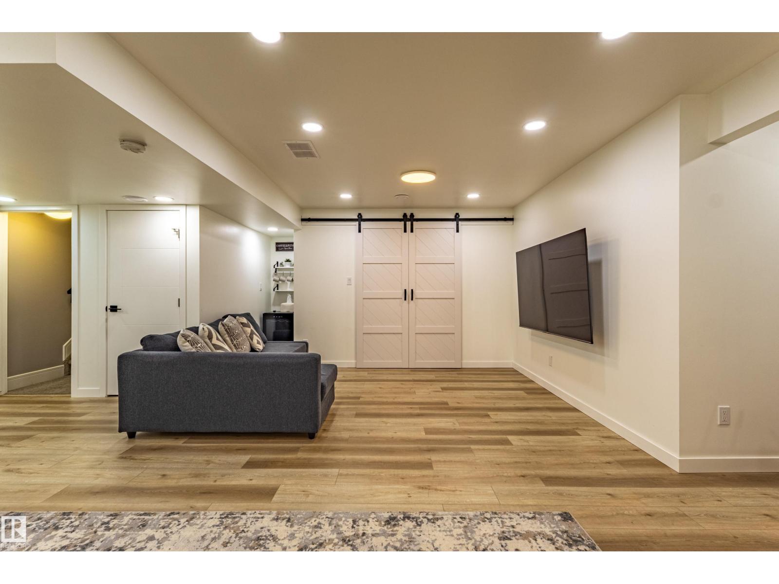 522 174A ST SW - Image 38