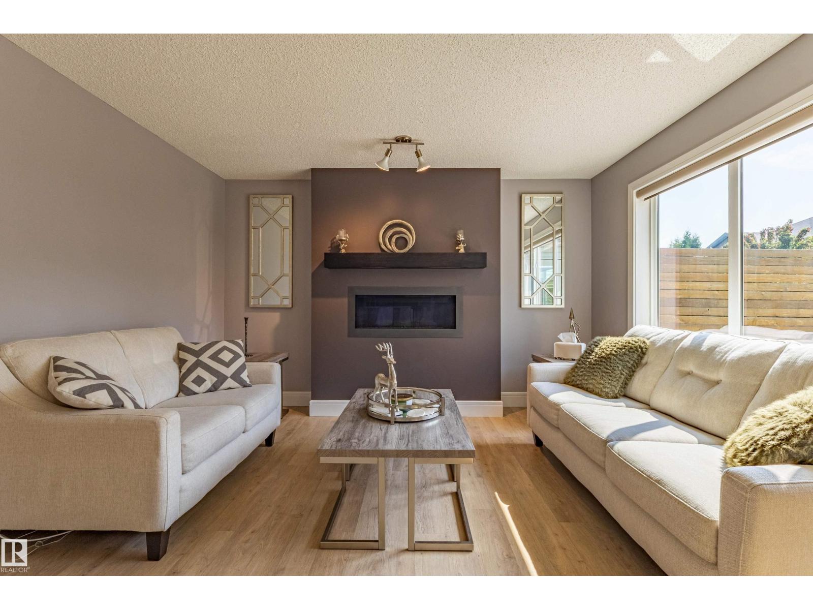 522 174A ST SW - 9