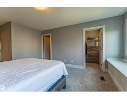 522 174a St Sw, Edmonton, AB T6W2A6 Photo 25