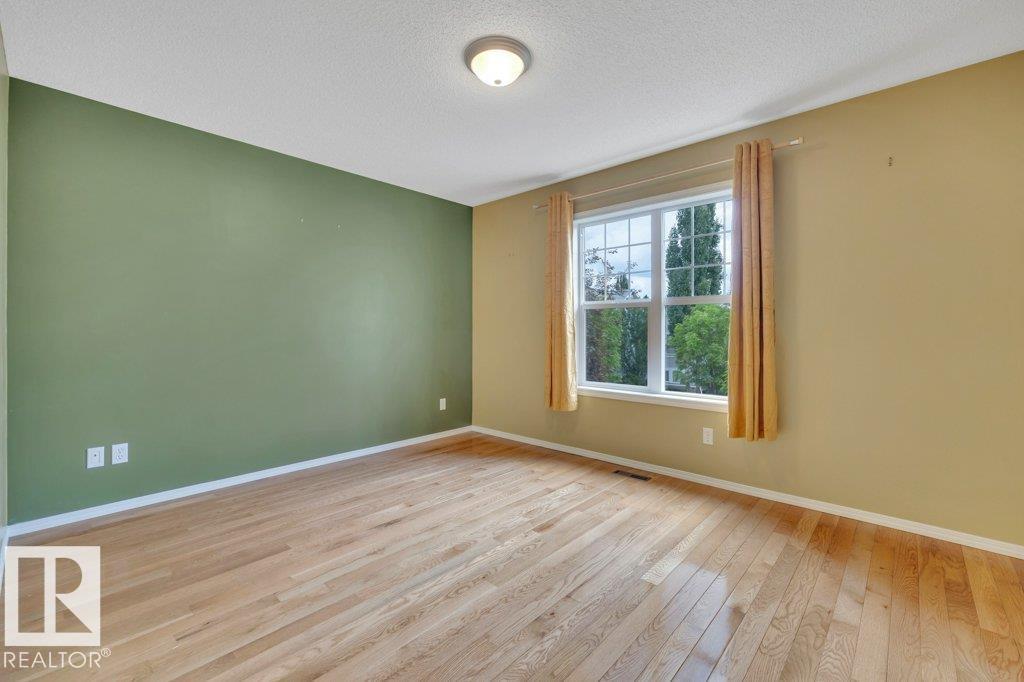 7948 13 AV SW - Image 21