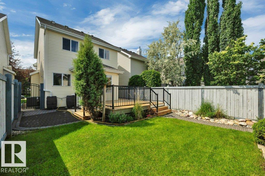 7948 13 AV SW - Image 38