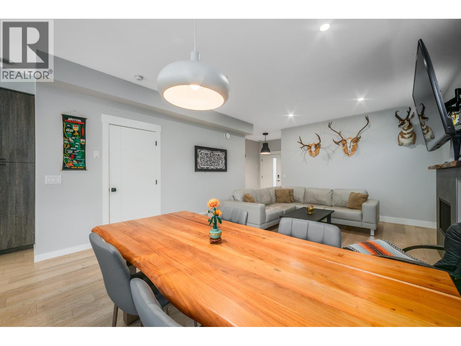 1929 Ethel Street - 35