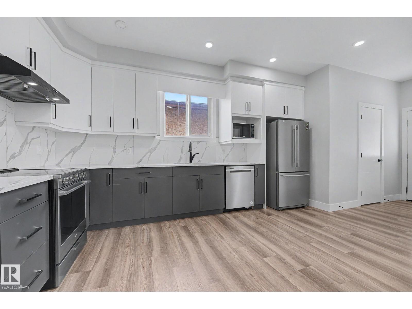10333 157 ST NW - Image 11