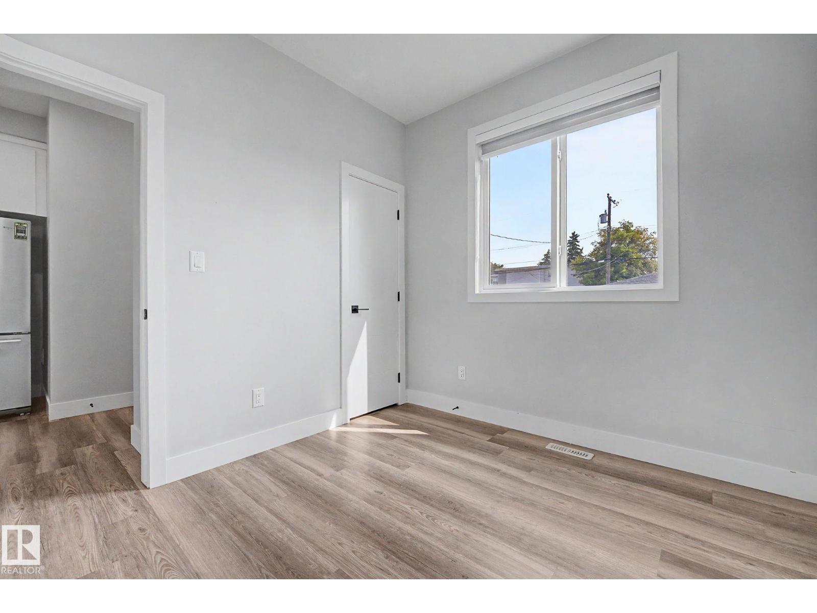 10333 157 ST NW - Image 13