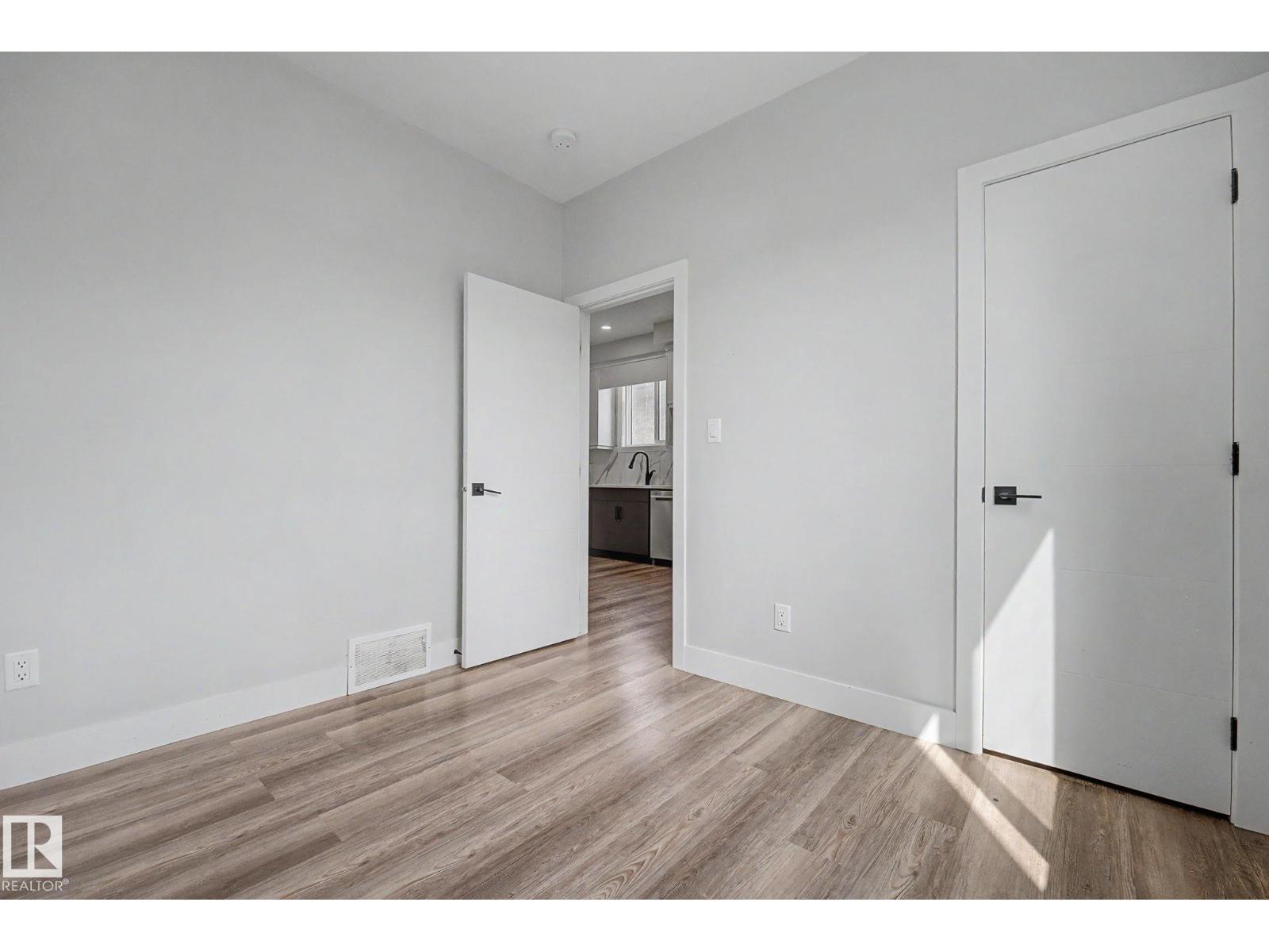 10333 157 ST NW - Image 14
