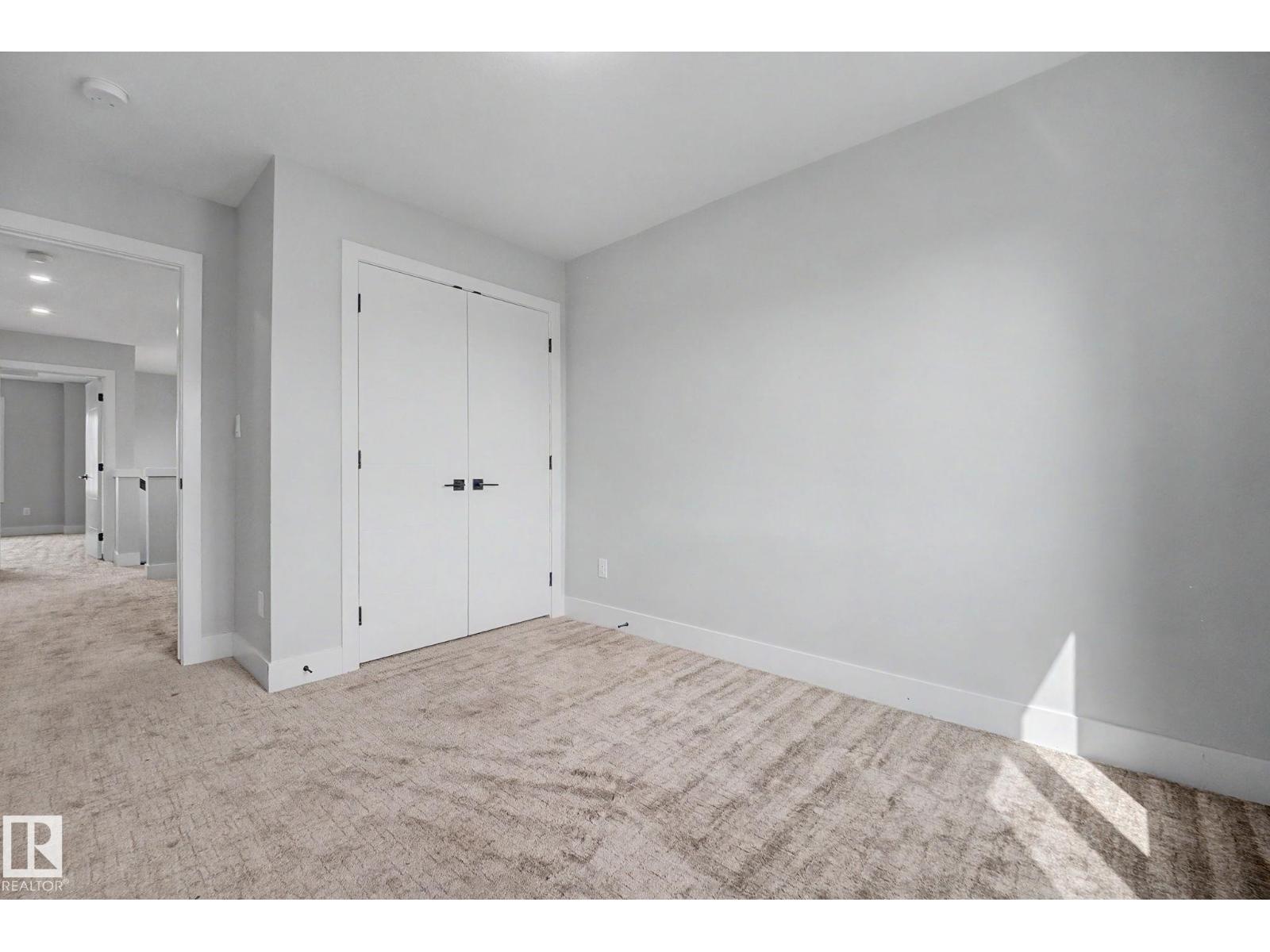 10333 157 ST NW - 27