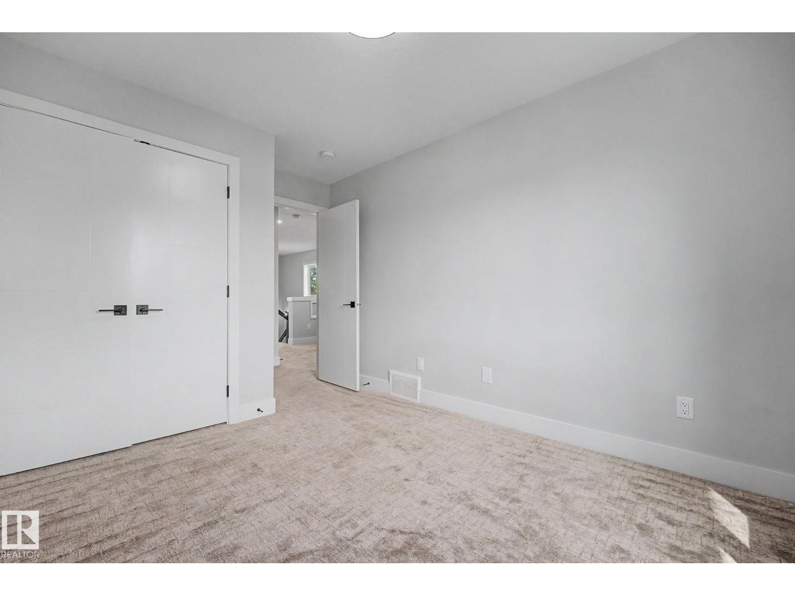 10333 157 ST NW - 30