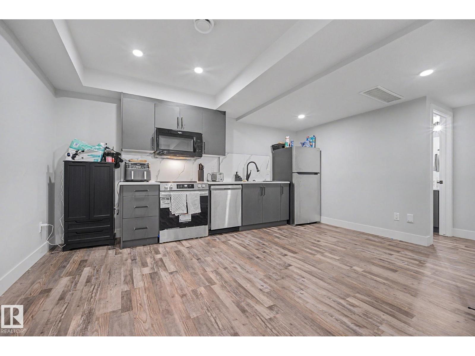 10333 157 ST NW - Image 40