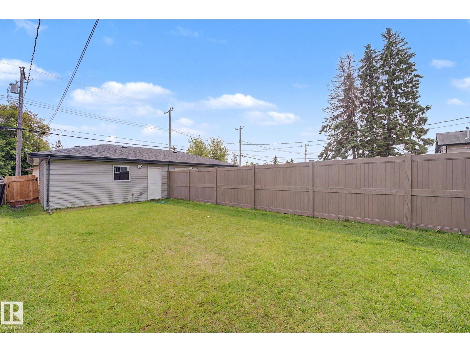 10333 157 ST NW - 53