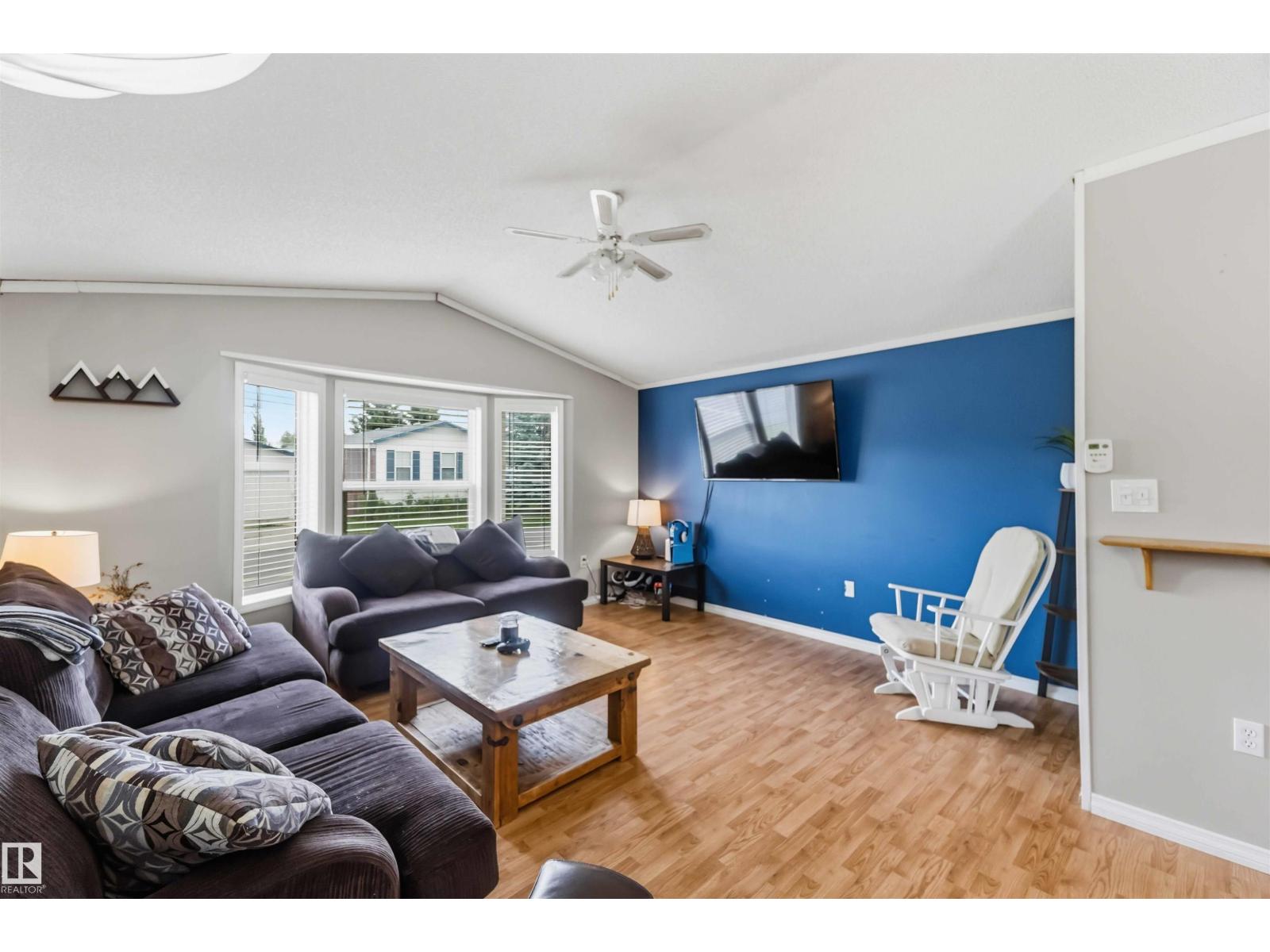 3402 LAKEVIEW PT NW - Image 17