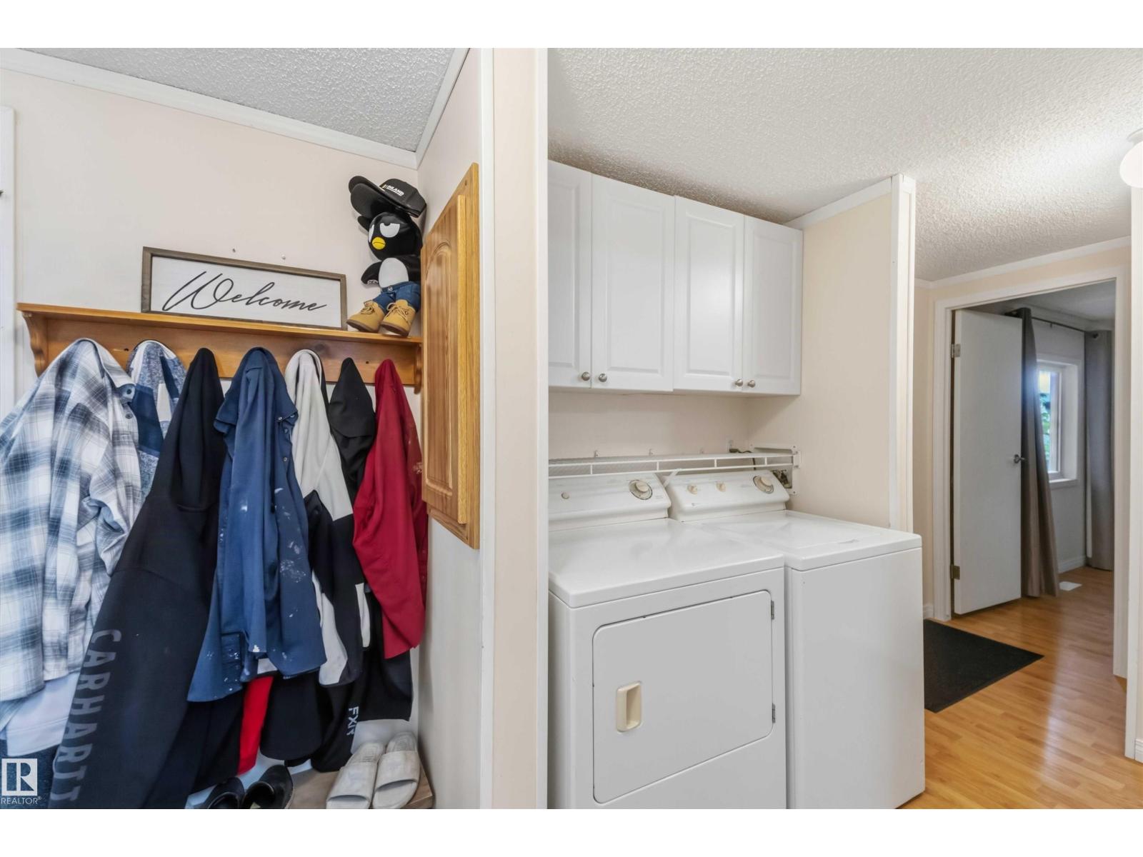 3402 LAKEVIEW PT NW - Image 22